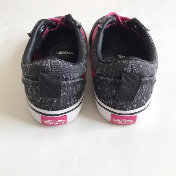 Vans ward gray/pink slip on sneakers VGUC size 9 kids - Picture 6 of 7